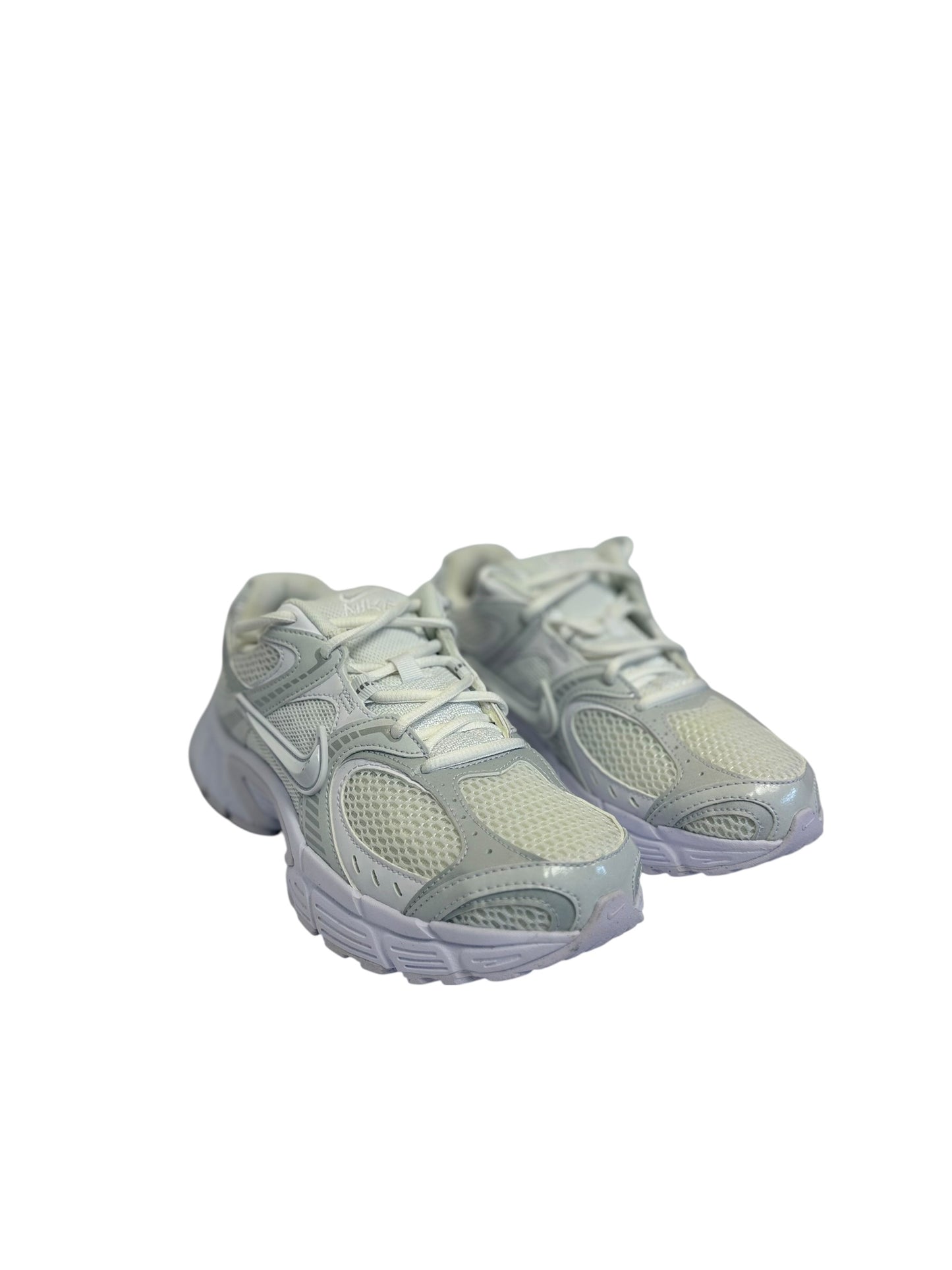 Nike Womens V5 Trainers White Beige with Mesh Chunky Sole Size 7